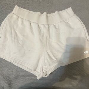 ALO Yoga Women's Cream Athletic Shorts